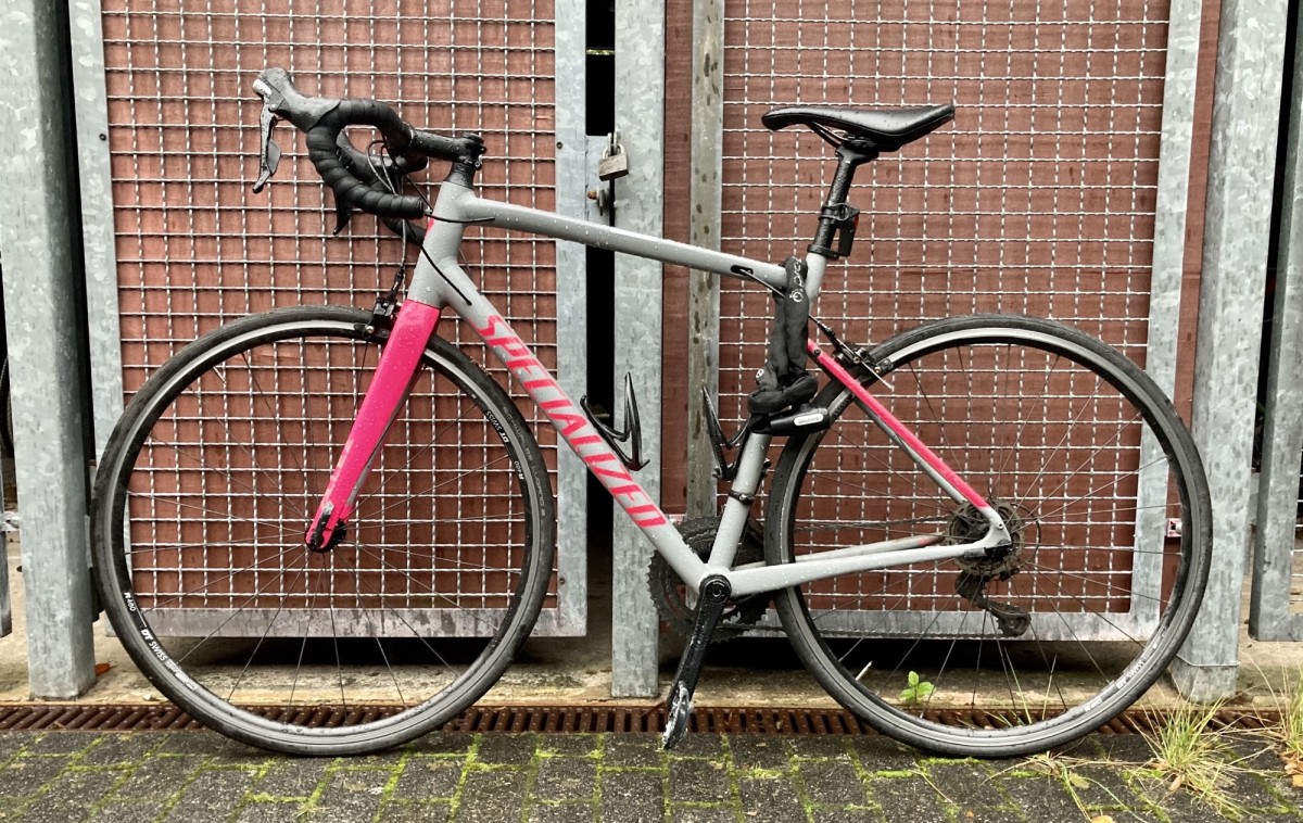 POL-LIP: Detmold. Rennrad gefunden - Besitzer gesucht. Lippe (ots) 