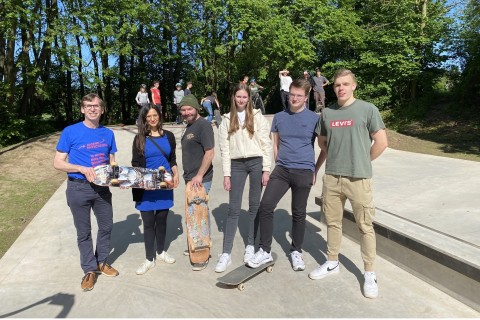 PM Hansestadt Warburg: Skate-Park in der Diemelaue fertiggestellt