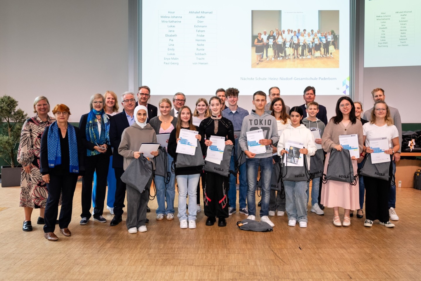 Folgende Schülerinnen und Schüler erhielten den „Förderpreis der Wirtschaft“: Melina-Johanna Asaftei, Elisabeth Fricke, Enya MalinTracht, Hour Alkhalief Alhamad, Jana Faham, Mira Katharine Dörr, Emily